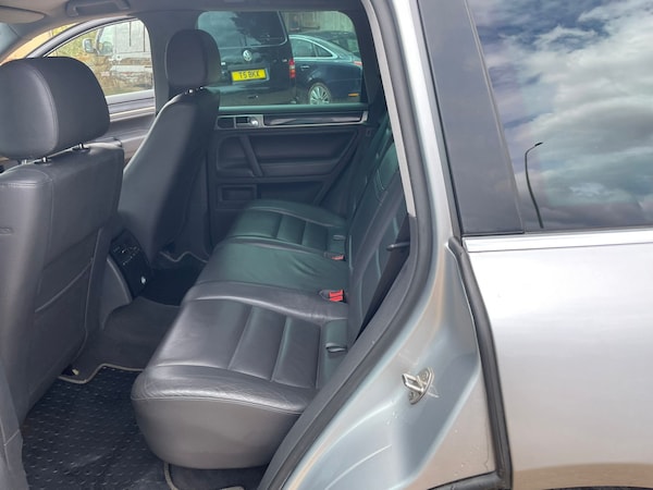 Used Volkswagen Touareg 2009 for sale - 76134626: Photo 25