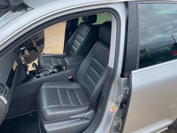 Used Volkswagen Touareg 2009 for sale - 76134626: Photo 26