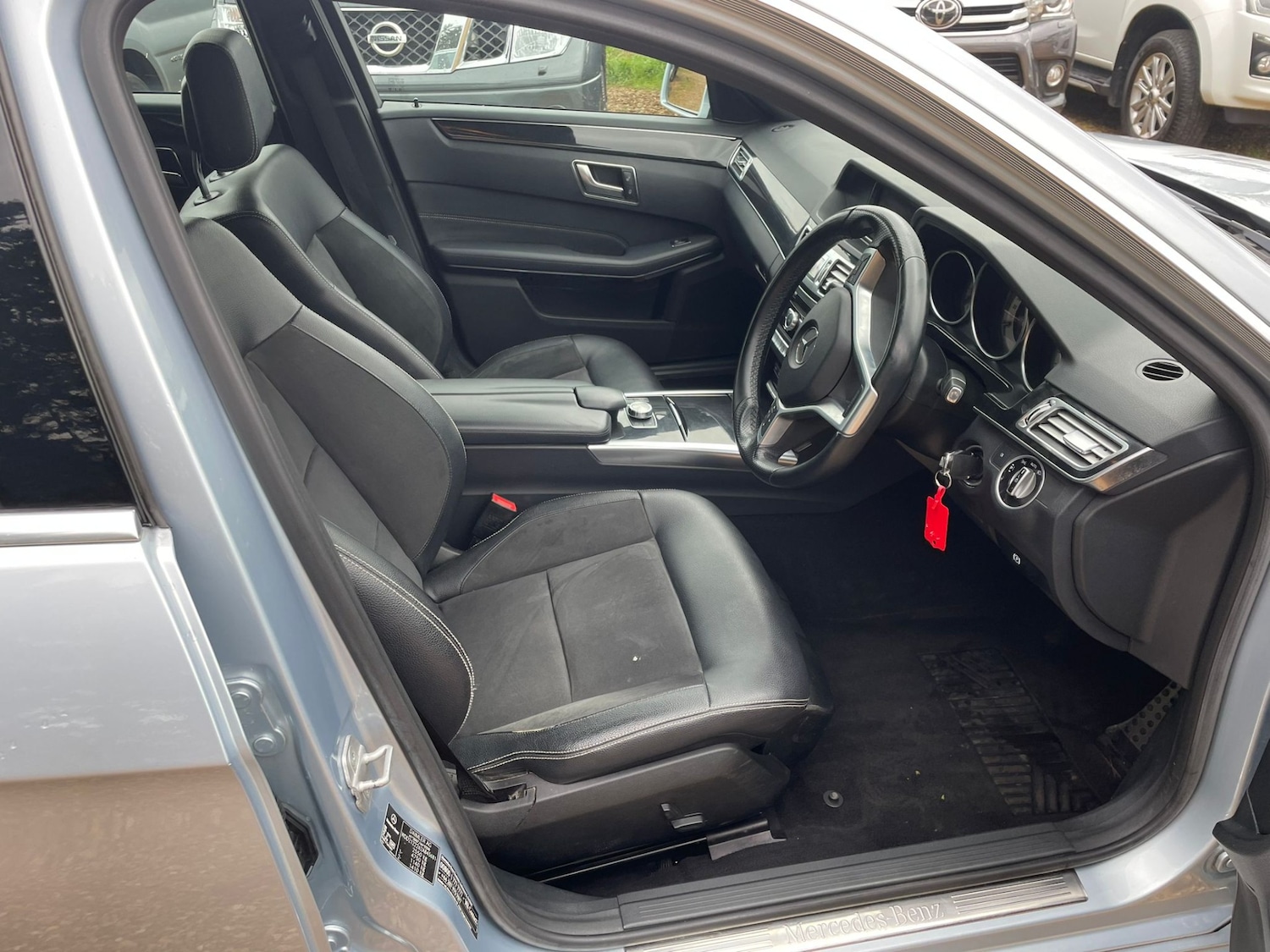 Used Mercedes-Benz E-Class 2013 for sale - 76134618: Photo 15
