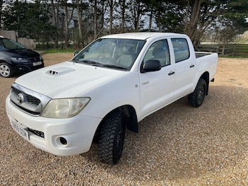 Used Toyota Hilux 2010 for sale - 75755023: Photo