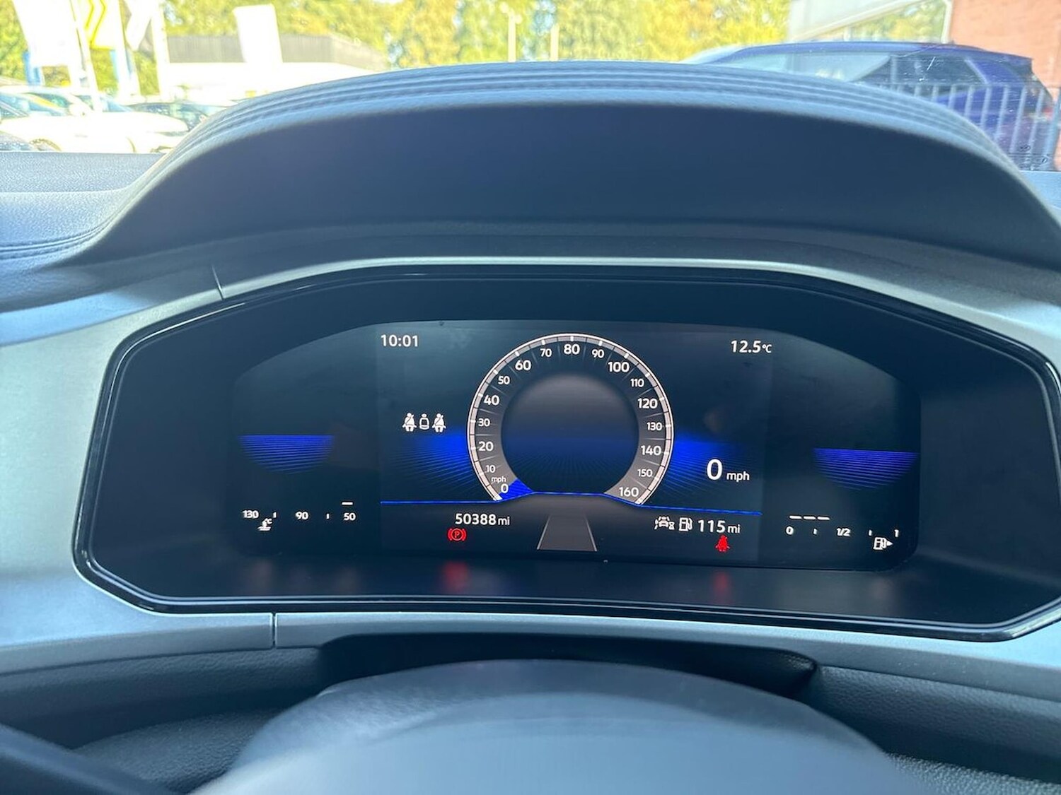 Used Volkswagen T-Roc 2022 for sale - 76693435: Photo 10