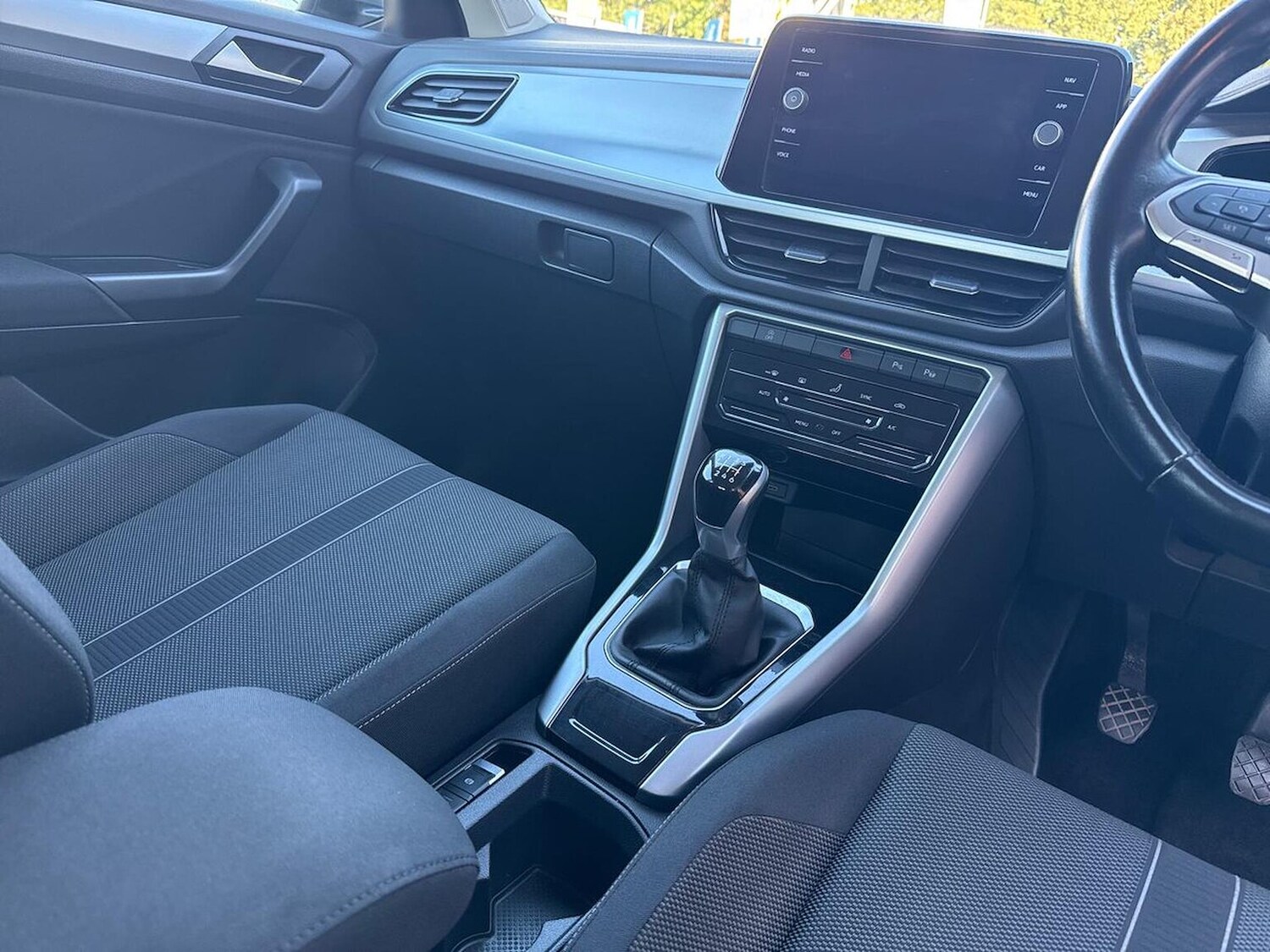 Used Volkswagen T-Roc 2022 for sale - 76693435: Photo 13