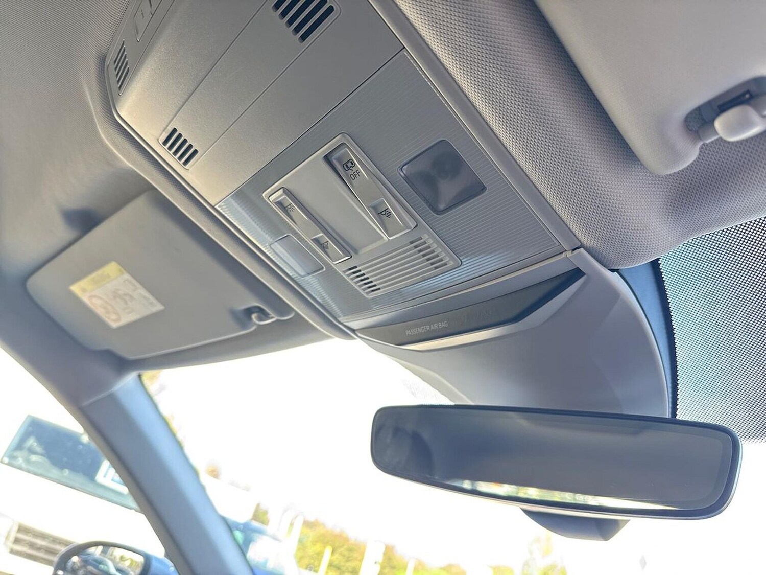 Used Volkswagen T-Roc 2022 for sale - 76693435: Photo 14