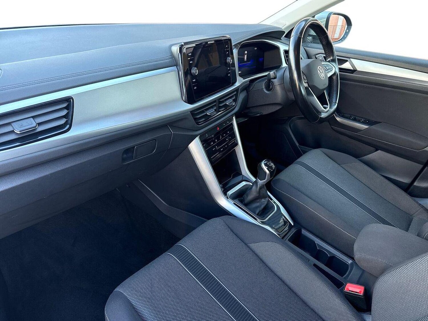 Used Volkswagen T-Roc 2022 for sale - 76693435: Photo 7