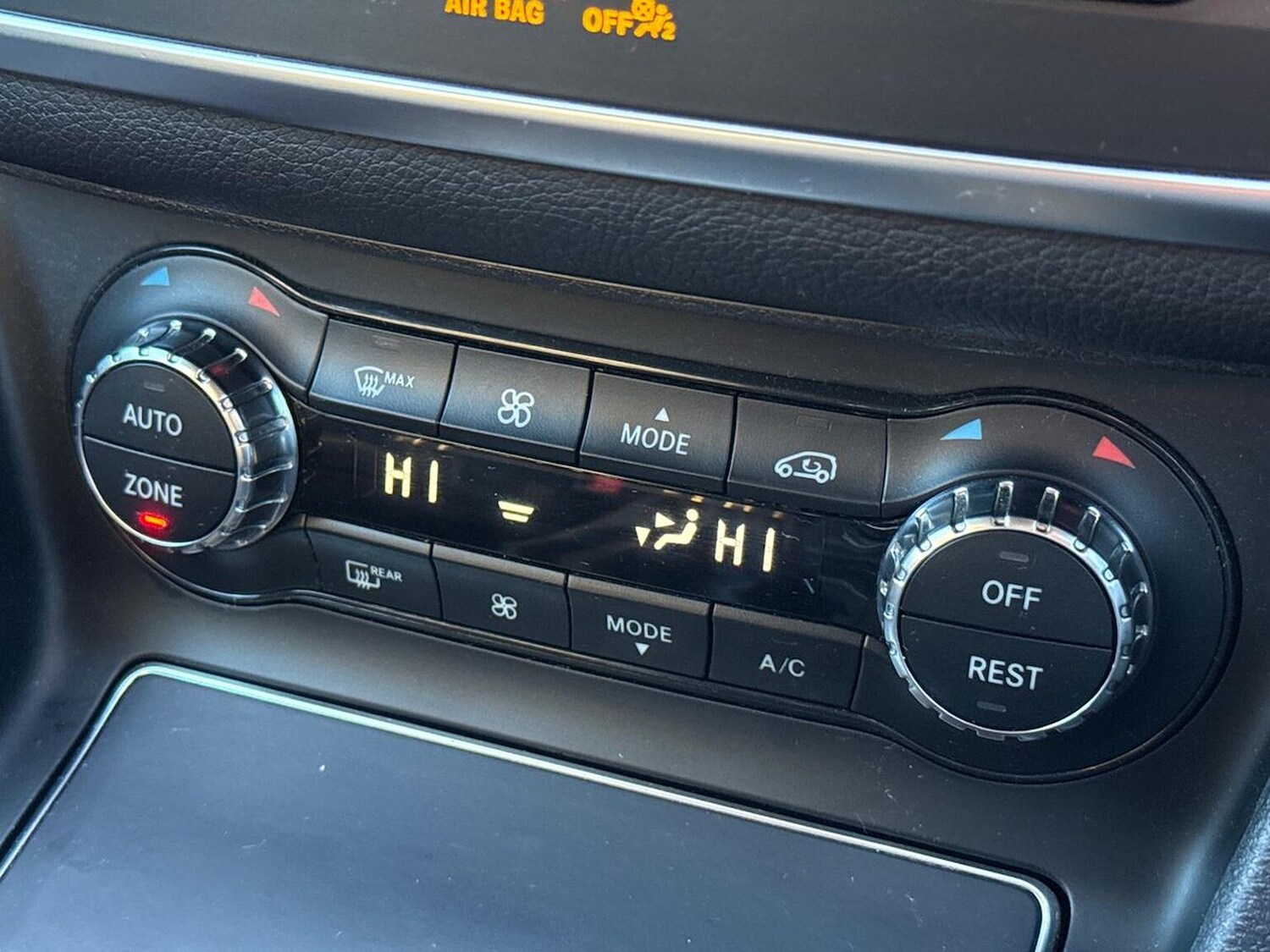 Used Mercedes-Benz GLA 2018 for sale - 76628189: Photo 12