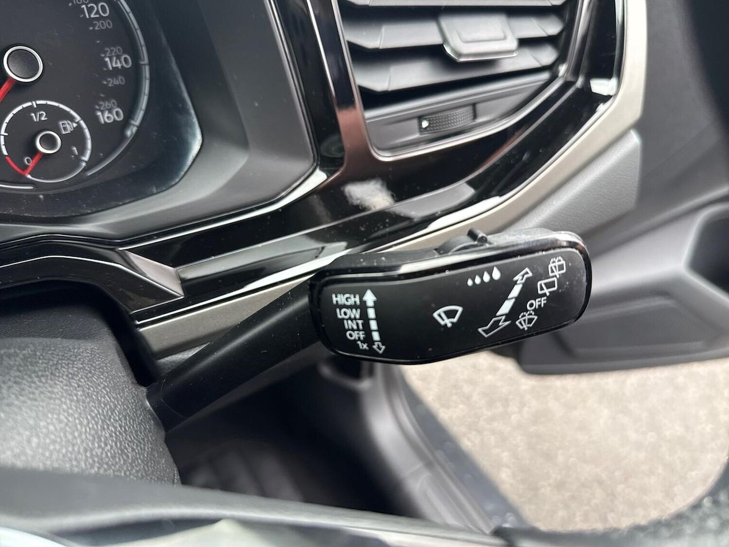 Used Volkswagen Polo 2020 for sale - 76134226: Photo 27