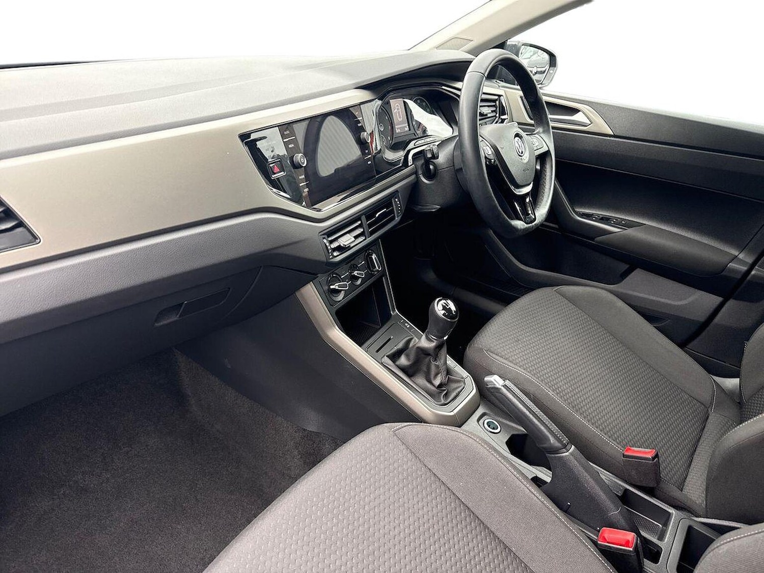 Used Volkswagen Polo 2020 for sale - 76134226: Photo 7