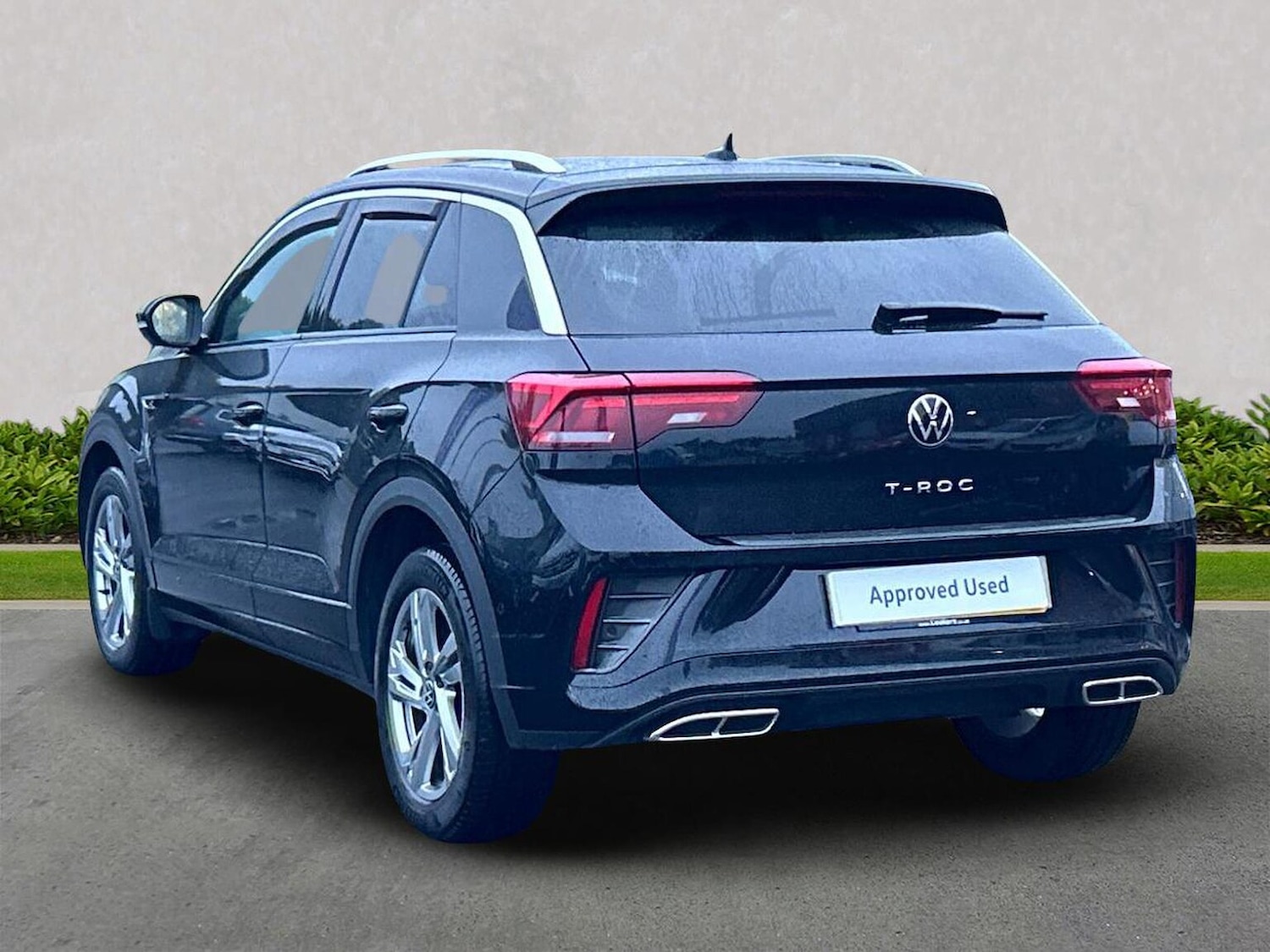 Used Volkswagen T-Roc 2022 for sale - 76016969: Photo 2