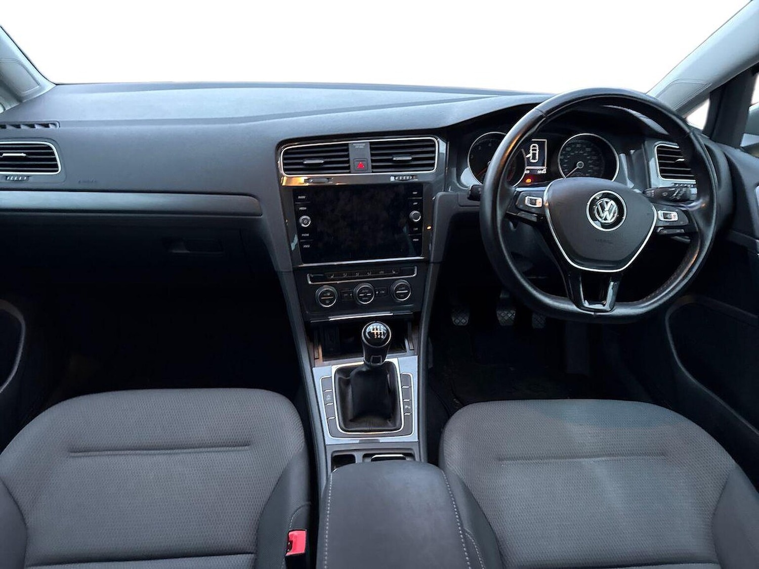 Used Volkswagen Golf 2019 for sale - 77802151: Photo 8