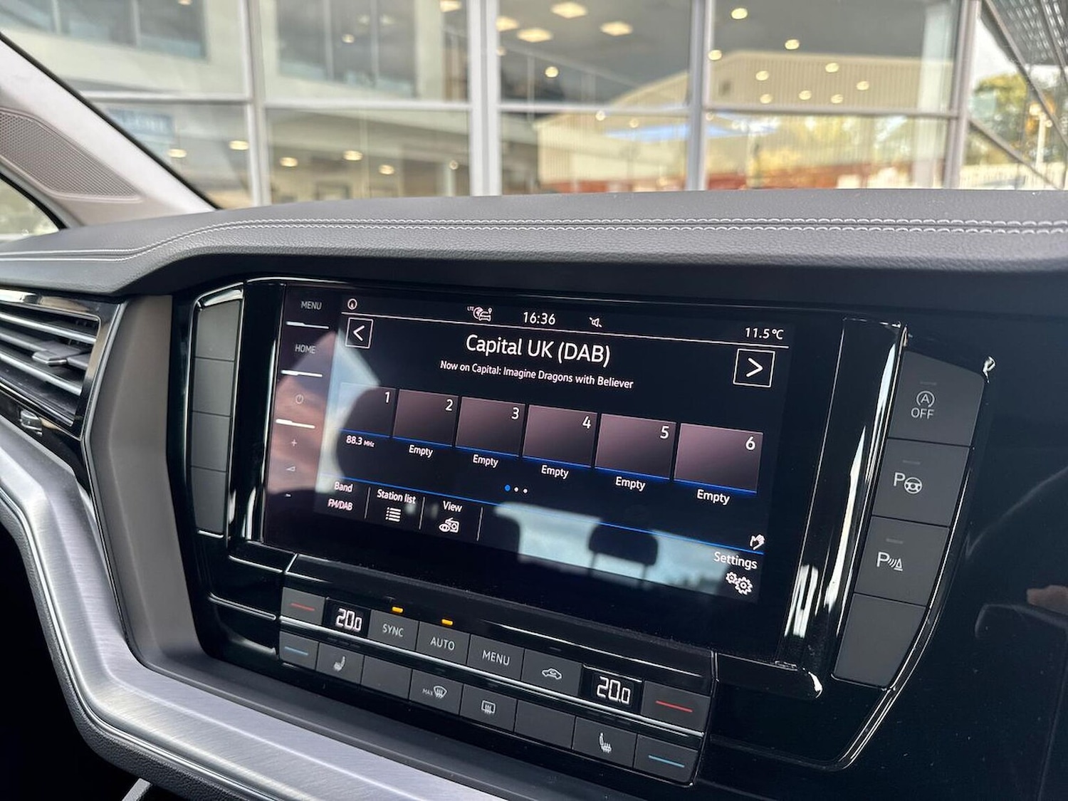 Used Volkswagen Touareg 2019 for sale - 76357941: Photo 11