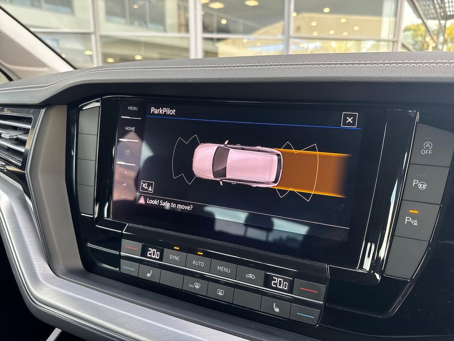 Used Volkswagen Touareg 2019 for sale - 76357941: Photo 23