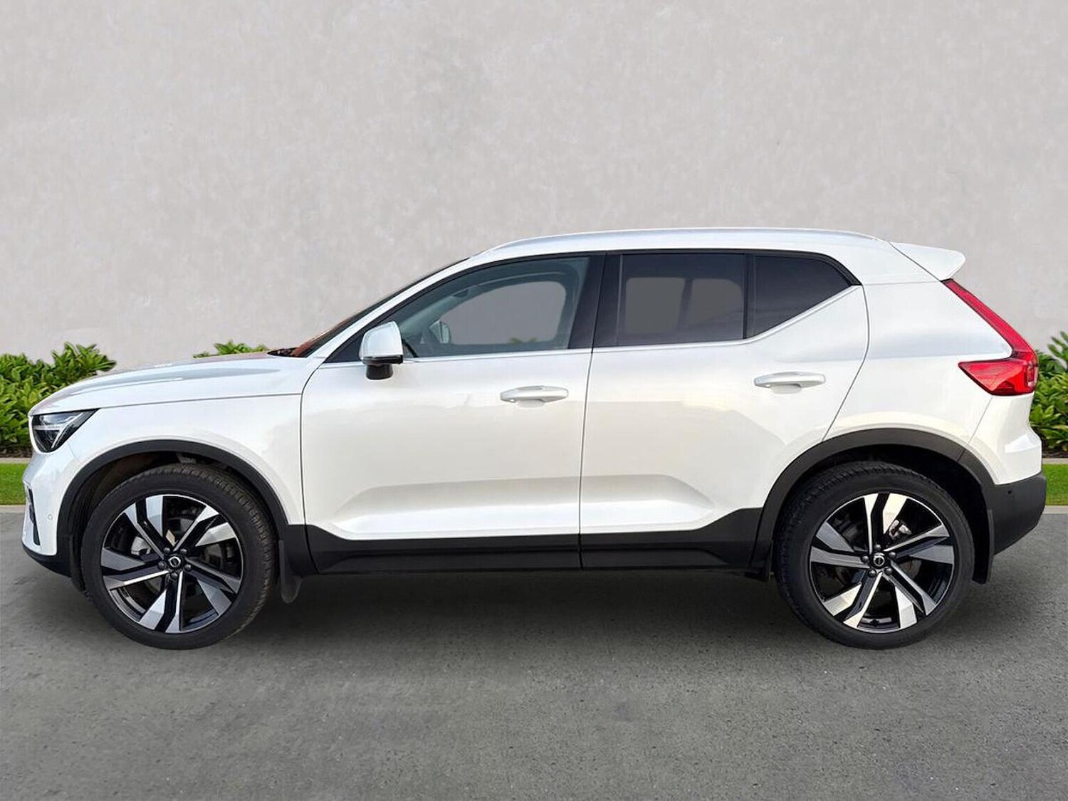 Used Volvo XC40 2025 for sale - 77488872: Photo 19