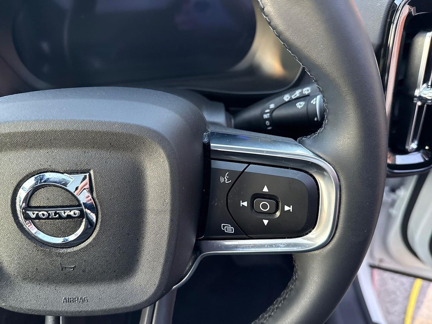 Used Volvo XC40 2025 for sale - 77488872: Photo 26