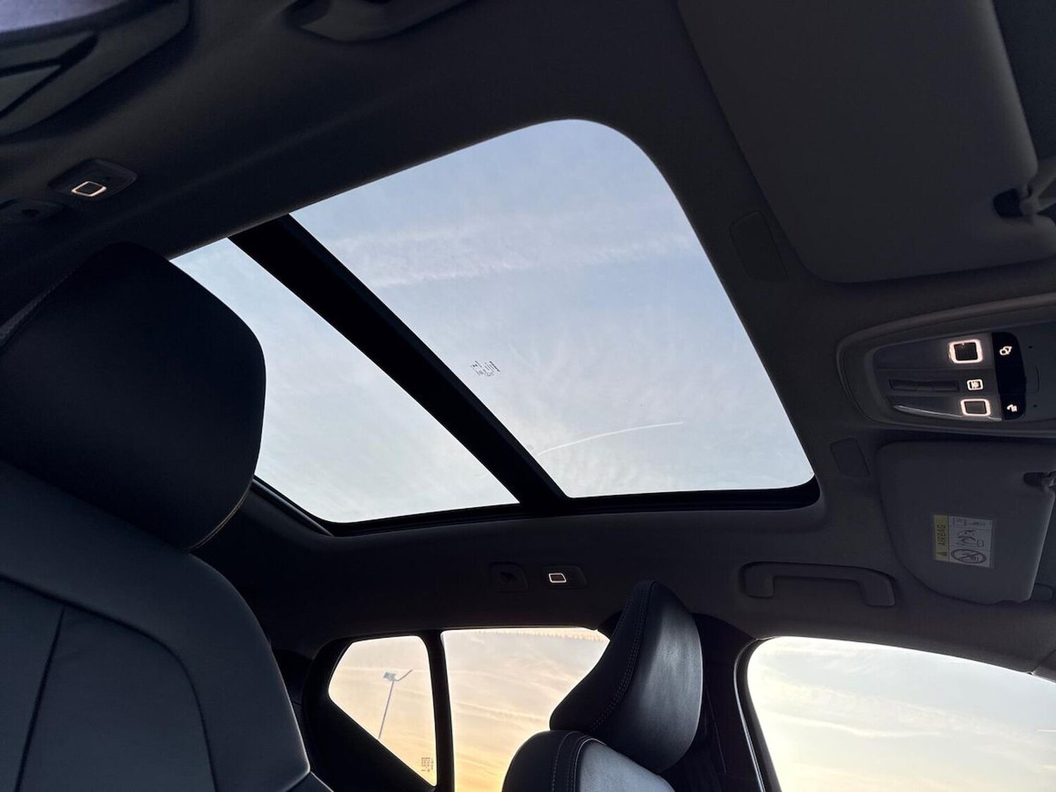 Used Volvo XC40 2025 for sale - 77488872: Photo 30