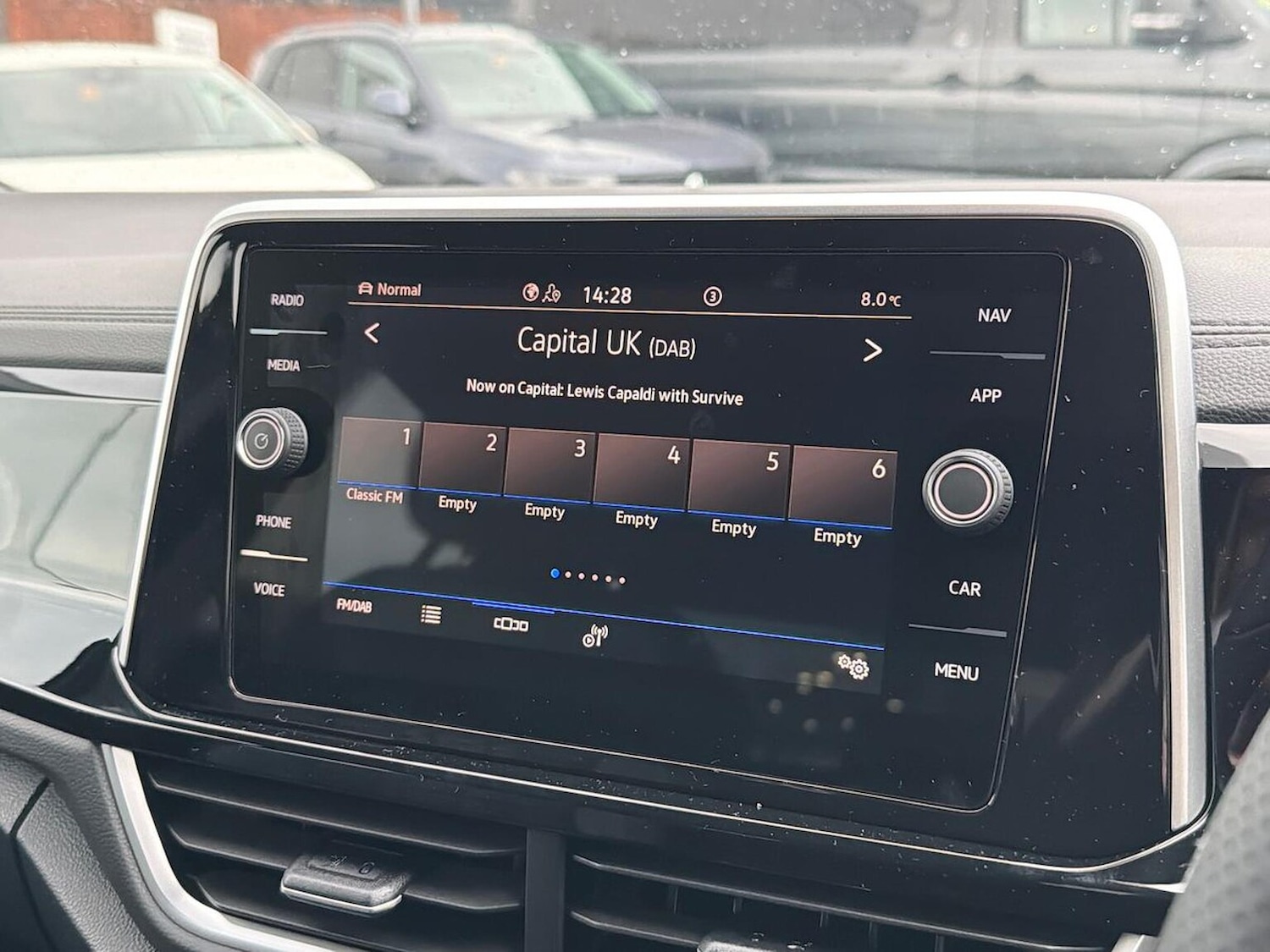 Used Volkswagen T-Roc 2026 for sale - 77901679: Photo 11