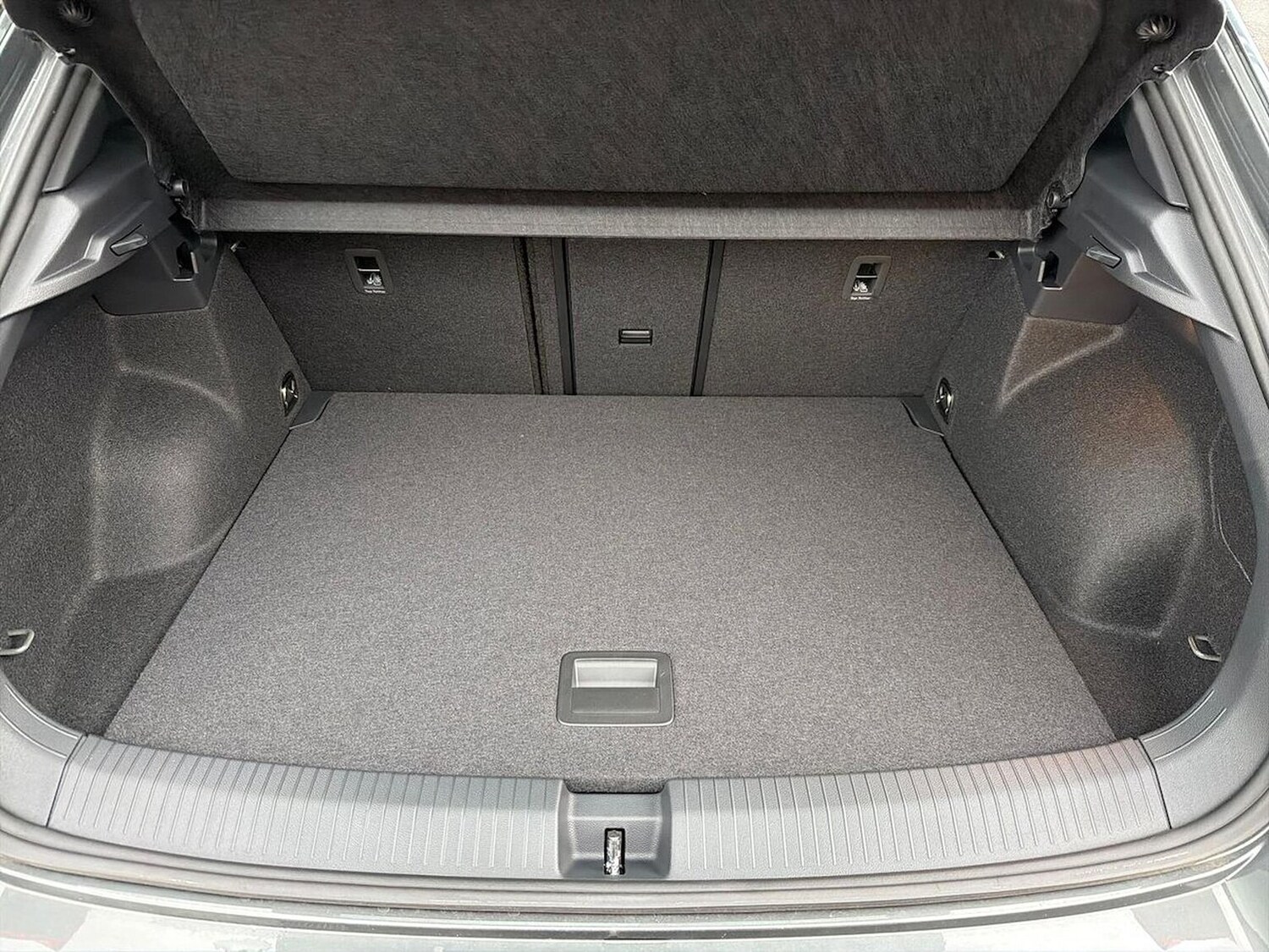 Used Volkswagen T-Roc 2026 for sale - 77901679: Photo 17