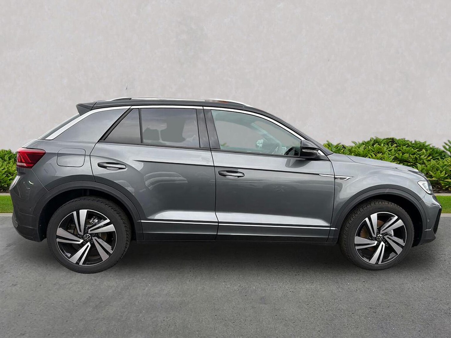 Used Volkswagen T-Roc 2026 for sale - 77901679: Photo 3
