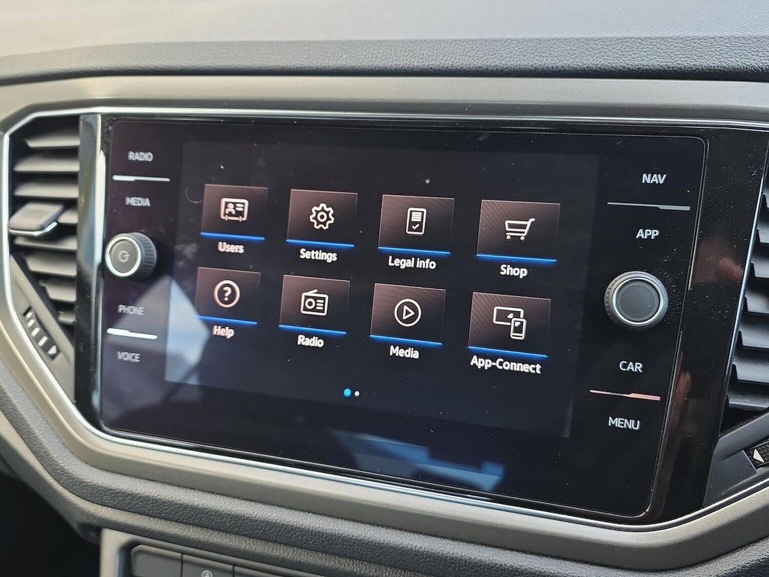 Used Volkswagen T-Roc 2021 for sale - 76444489: Photo 11