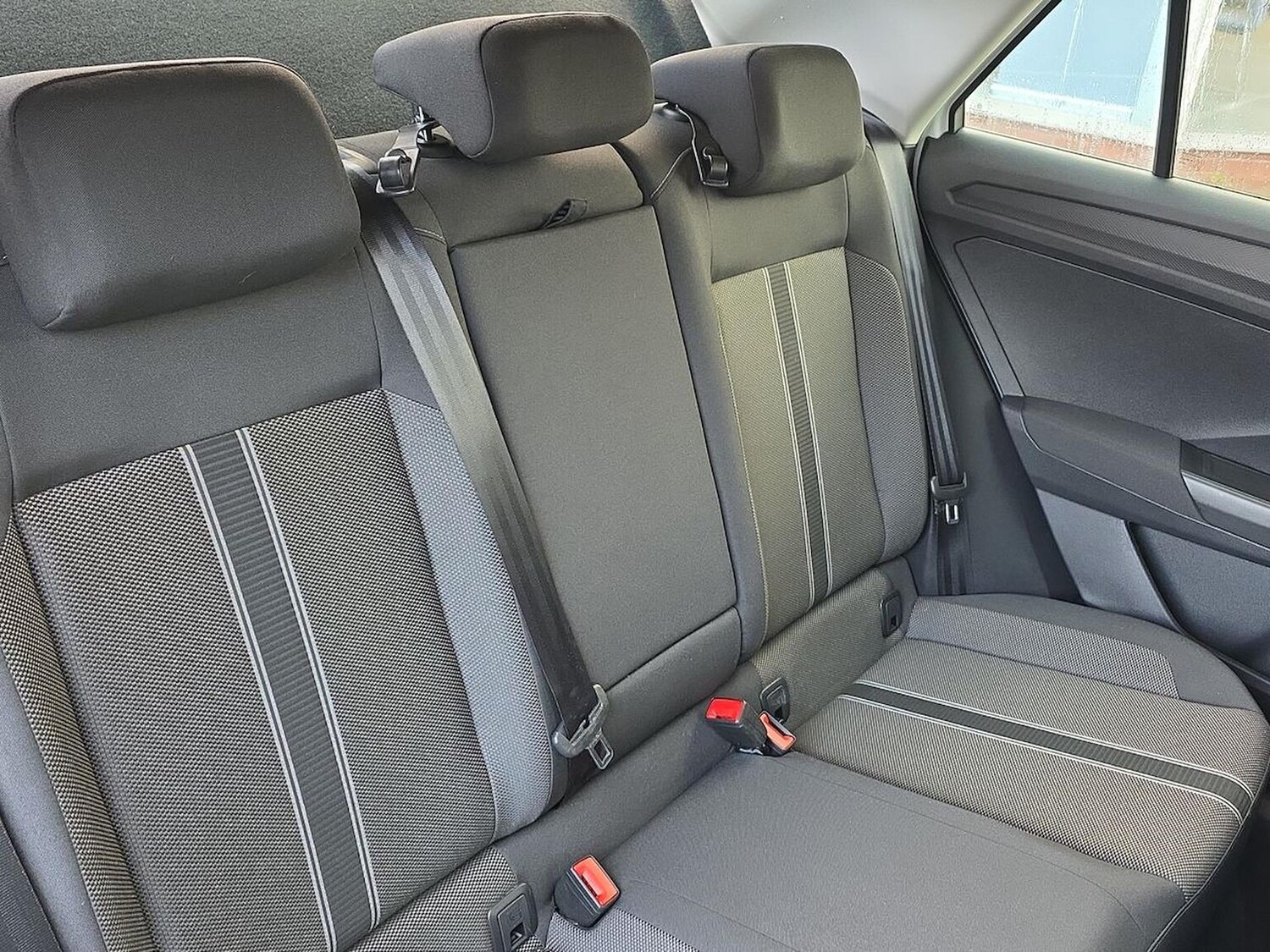 Used Volkswagen T-Roc 2021 for sale - 76444489: Photo 16