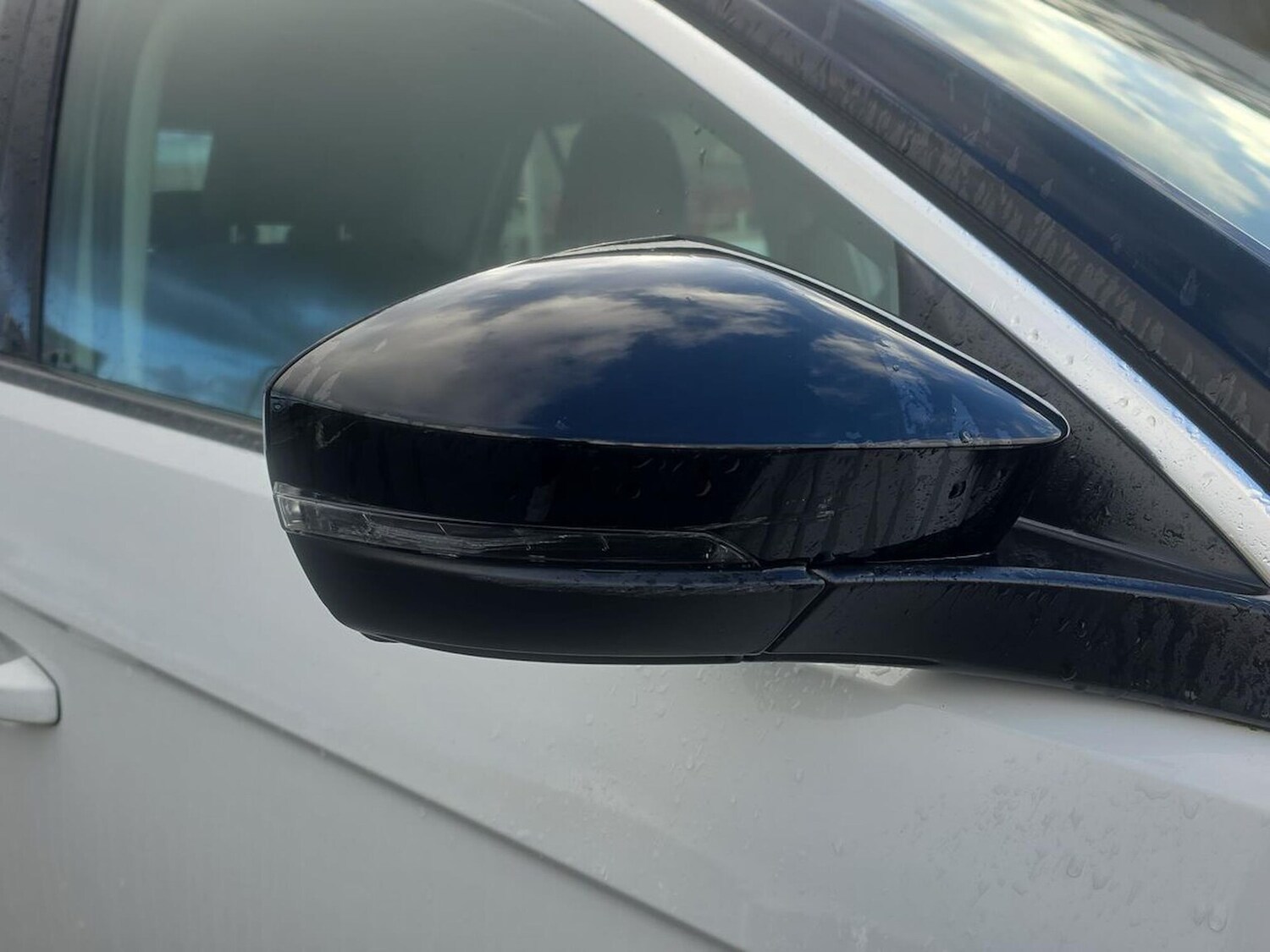 Used Volkswagen T-Roc 2021 for sale - 76444489: Photo 35