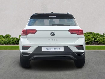 Used Volkswagen T-Roc 2021 for sale - 76444489: Photo
