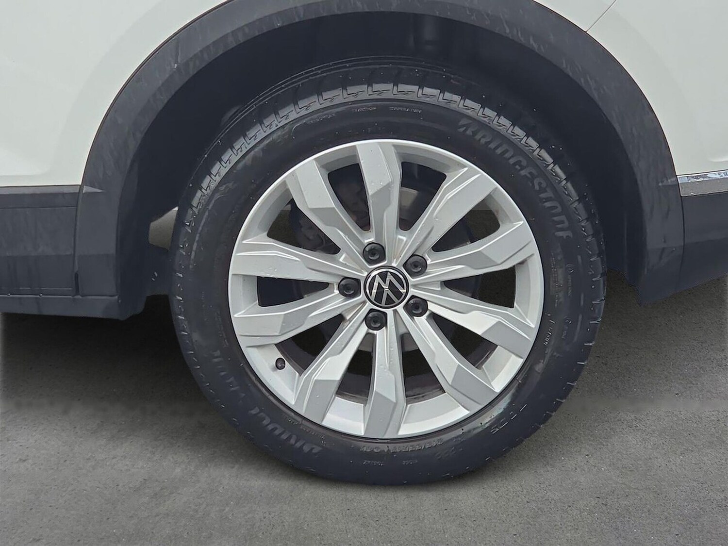 Used Volkswagen T-Roc 2021 for sale - 76444489: Photo 6