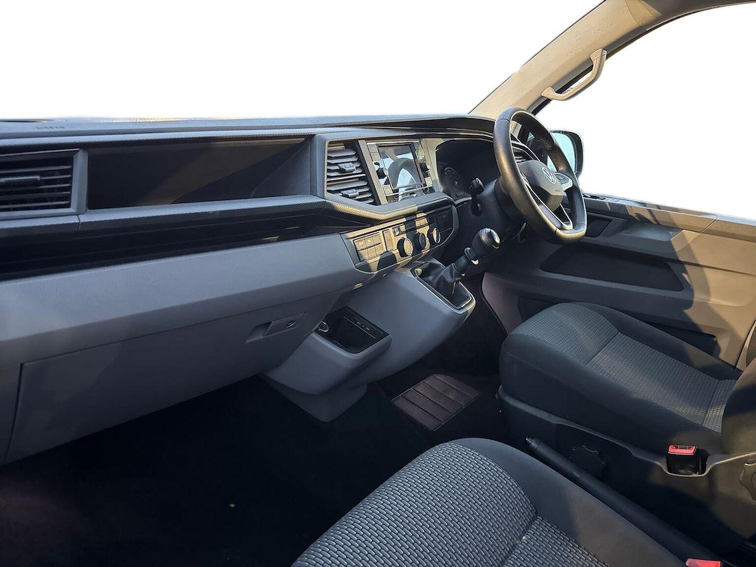 Used Volkswagen Transporter 2024 for sale - 76547697: Photo 7