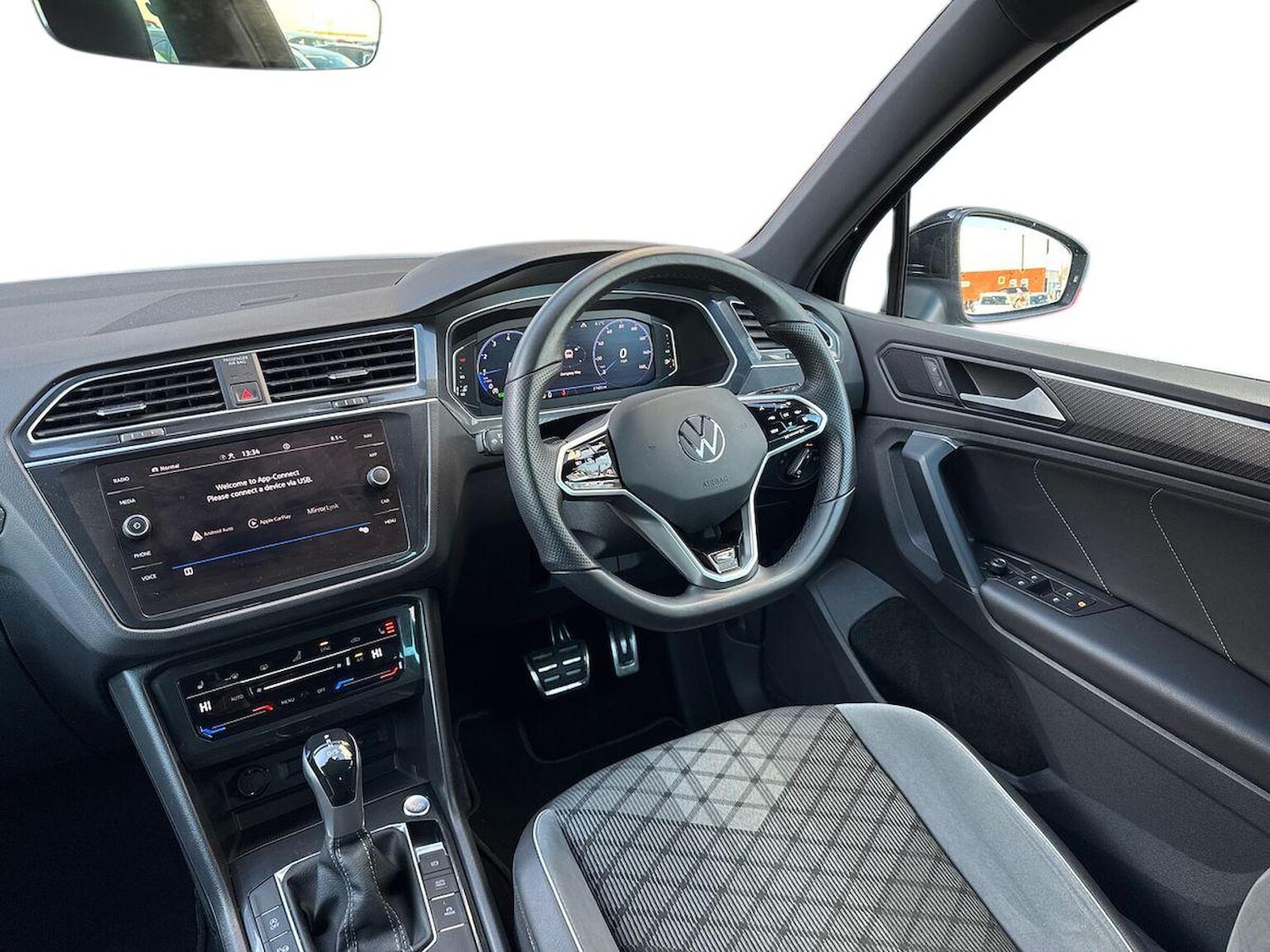 Used Volkswagen Tiguan 2022 for sale - 77008290: Photo 17