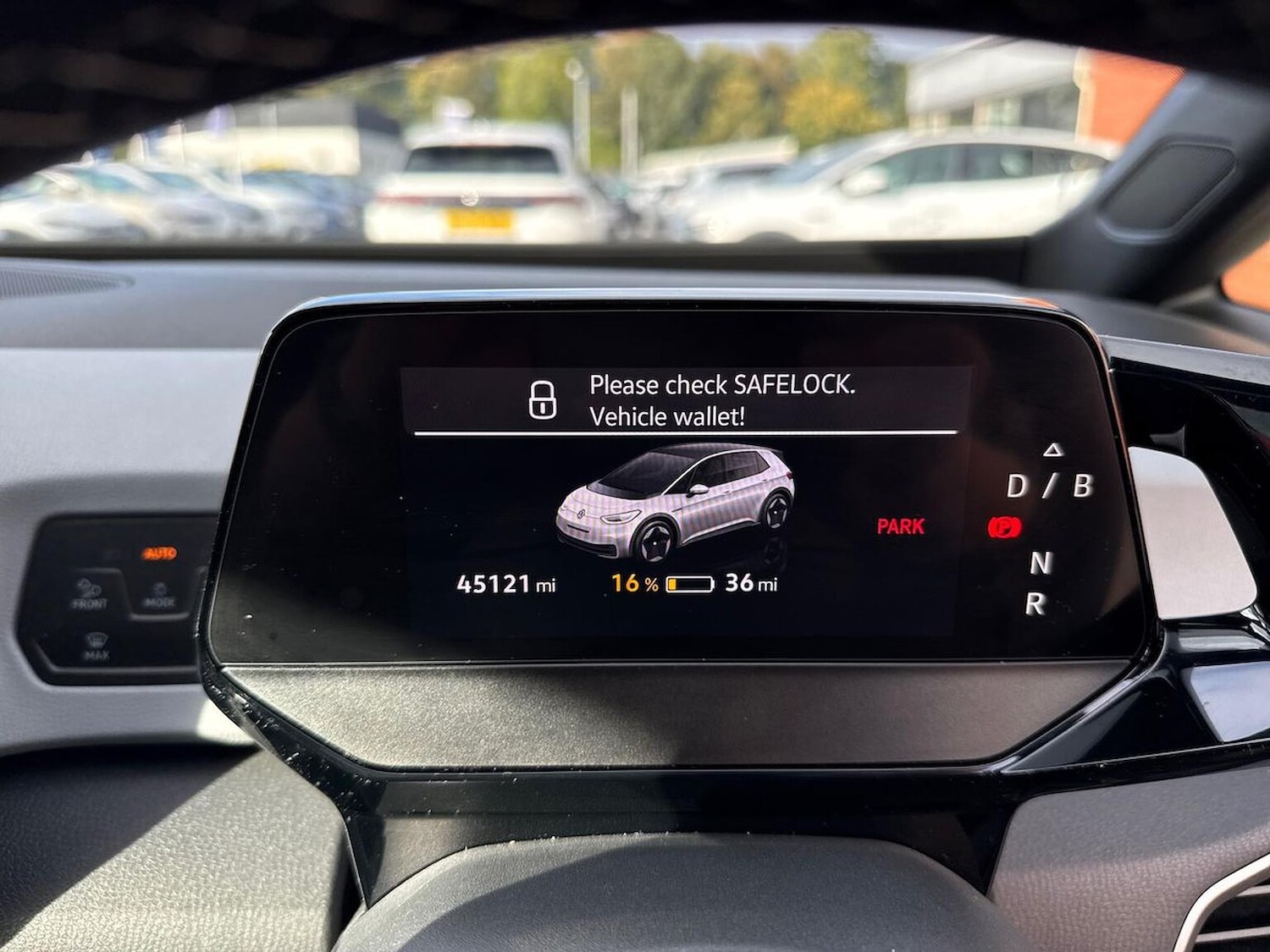 Used Volkswagen ID.3 2022 for sale - 76541838: Photo 10