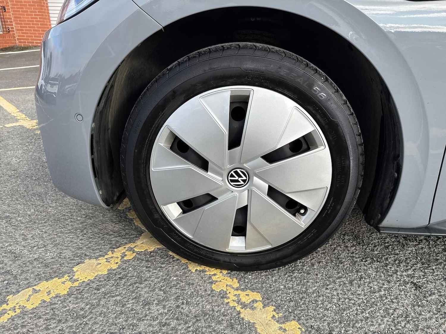 Used Volkswagen ID.3 2022 for sale - 76541838: Photo 6