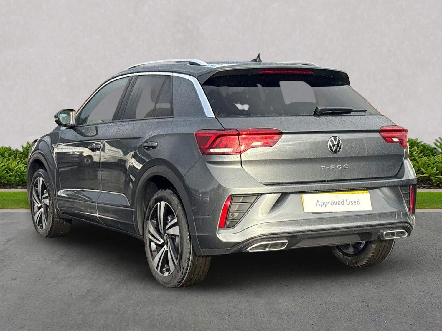 Used Volkswagen T-Roc 2025 for sale - 76444495: Photo 2