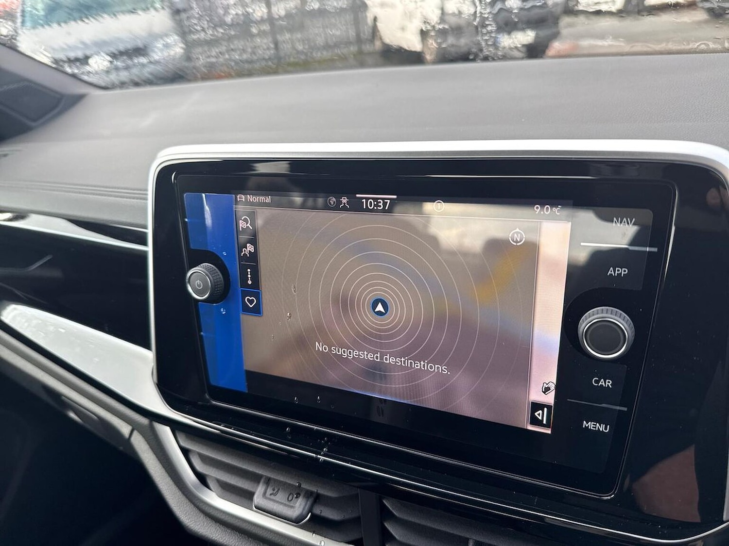 Used Volkswagen T-Roc 2025 for sale - 76444495: Photo 24