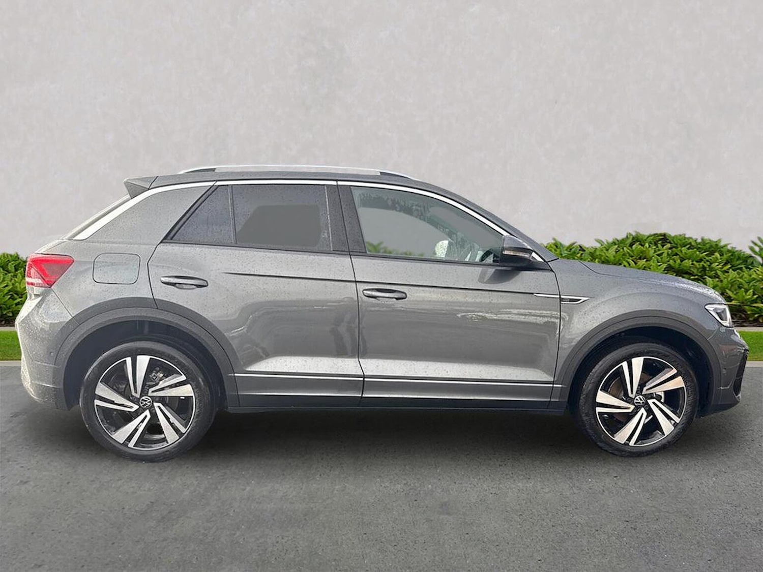 Used Volkswagen T-Roc 2025 for sale - 76444495: Photo 3