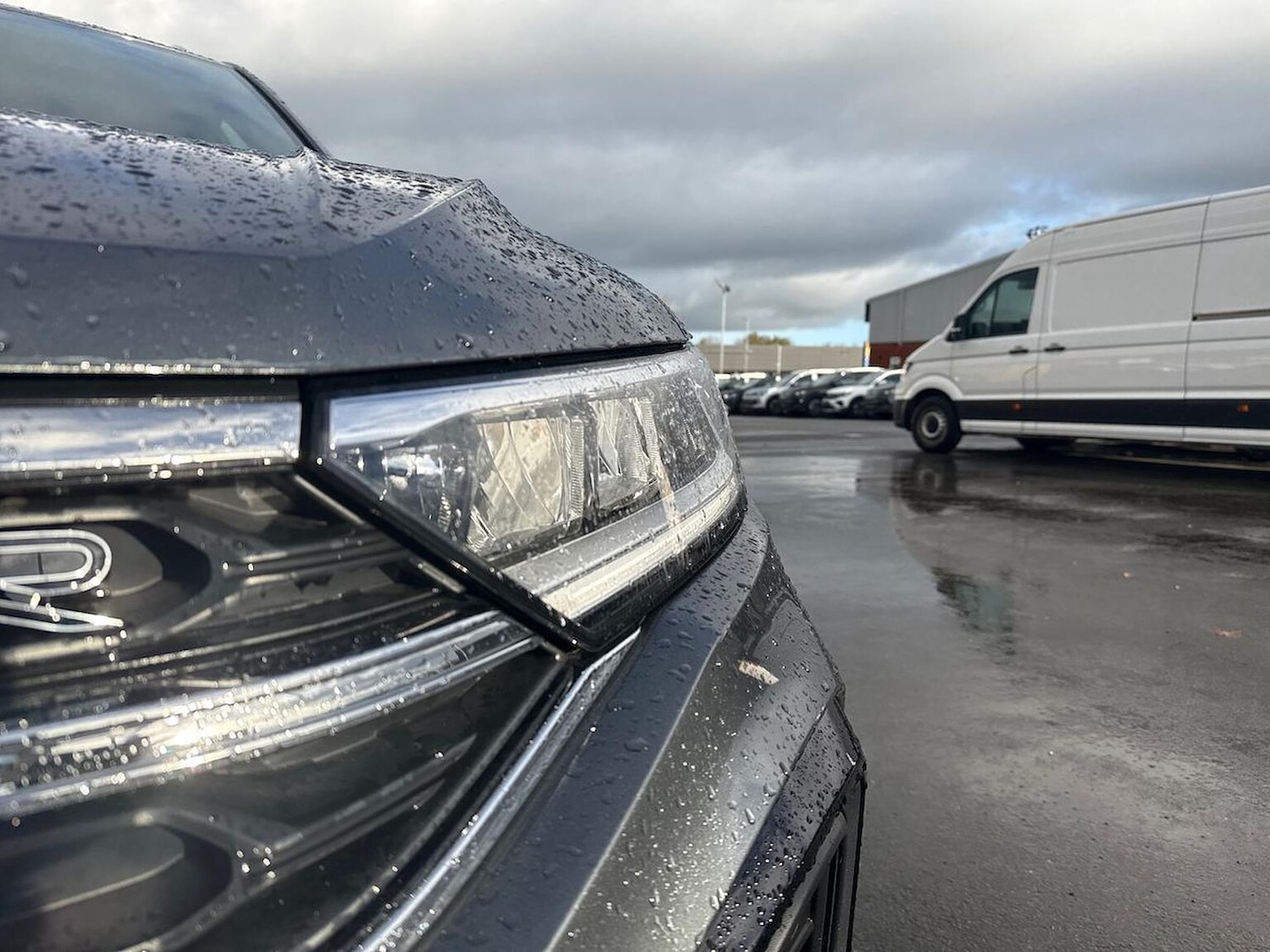 Used Volkswagen T-Roc 2025 for sale - 76444495: Photo 32