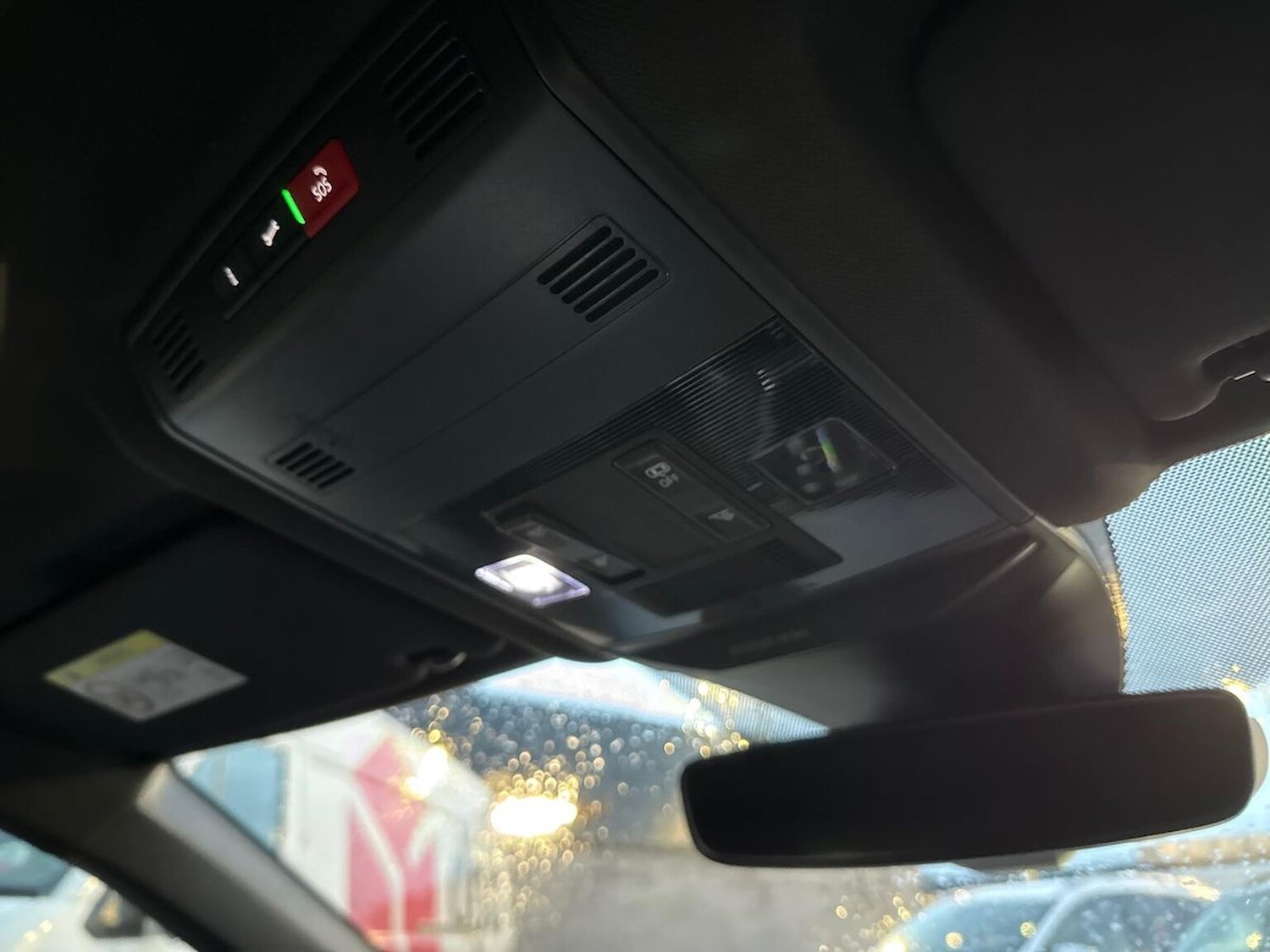 Used Volkswagen T-Roc 2022 for sale - 76547693: Photo 14