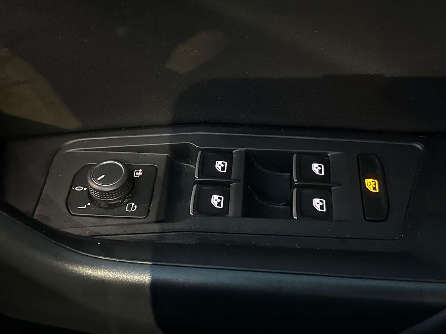 Used Volkswagen T-Roc 2022 for sale - 76547693: Photo 21