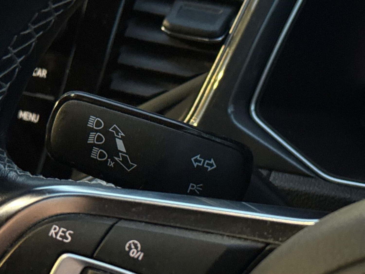 Used Volkswagen T-Roc 2022 for sale - 76547693: Photo 28