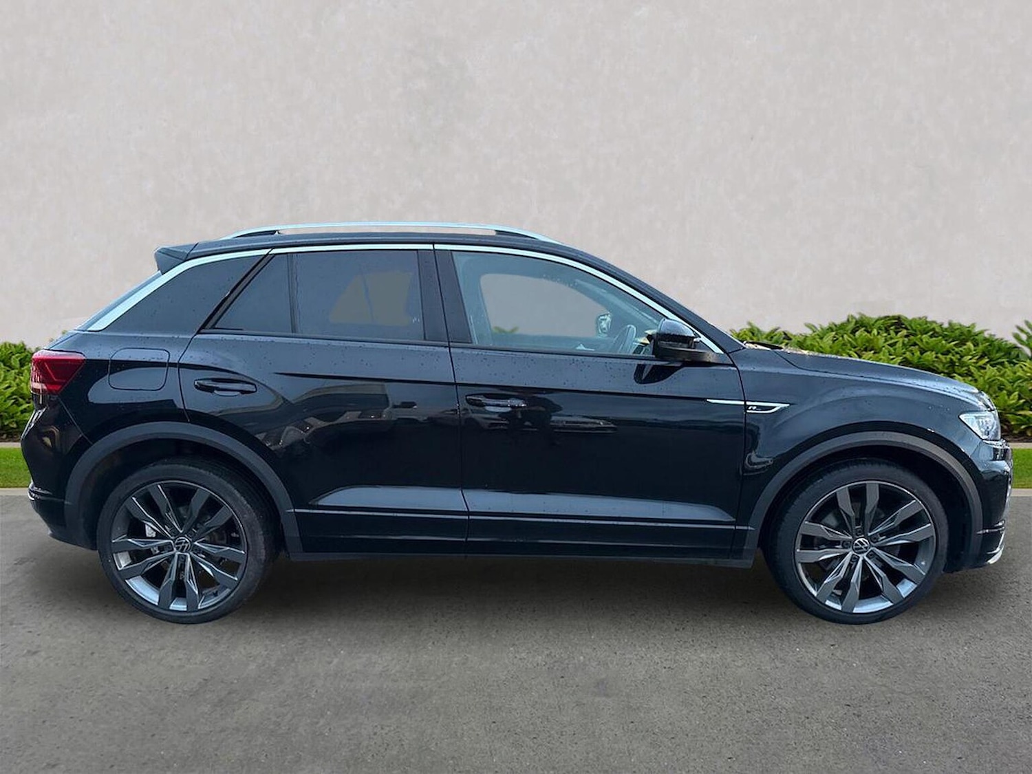 Used Volkswagen T-Roc 2022 for sale - 76547693: Photo 3