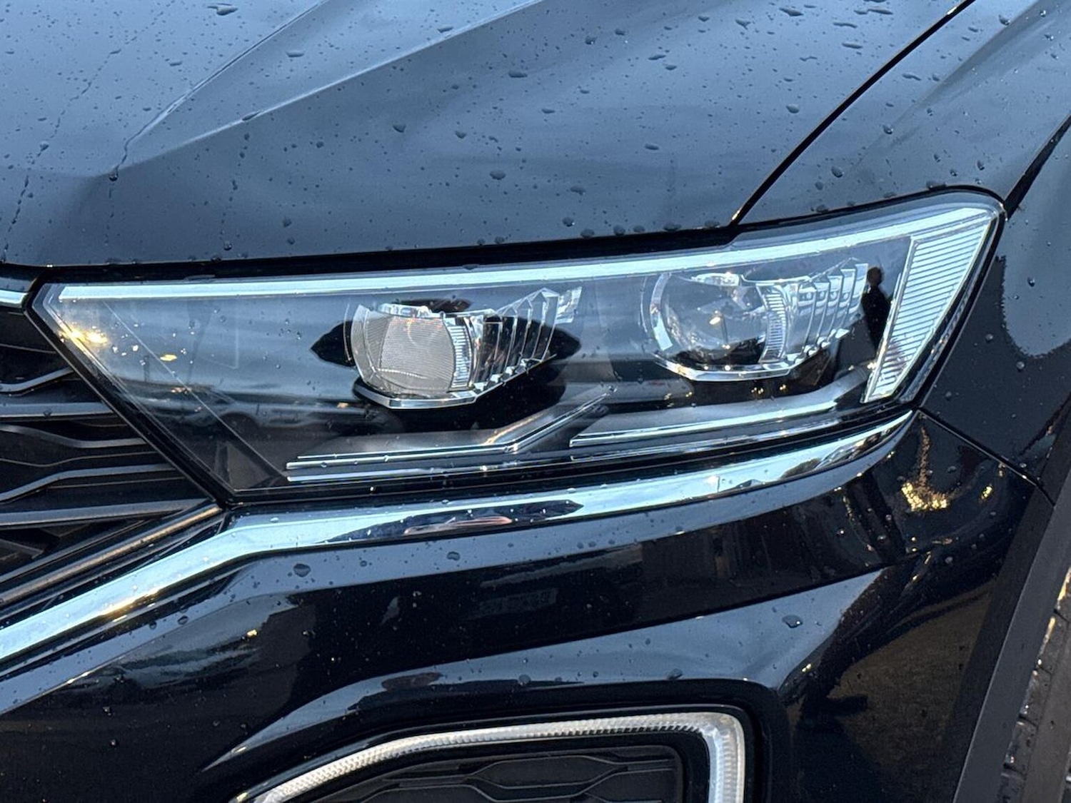 Used Volkswagen T-Roc 2022 for sale - 76547693: Photo 30