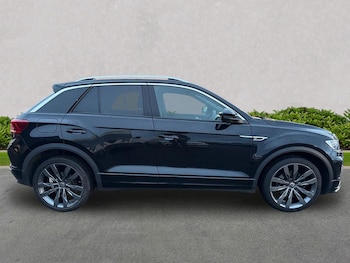 Used Volkswagen T-Roc 2022 for sale - 76547693: Photo