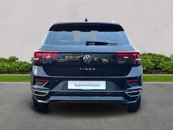Used Volkswagen T-Roc 2022 for sale - 76547693: Photo