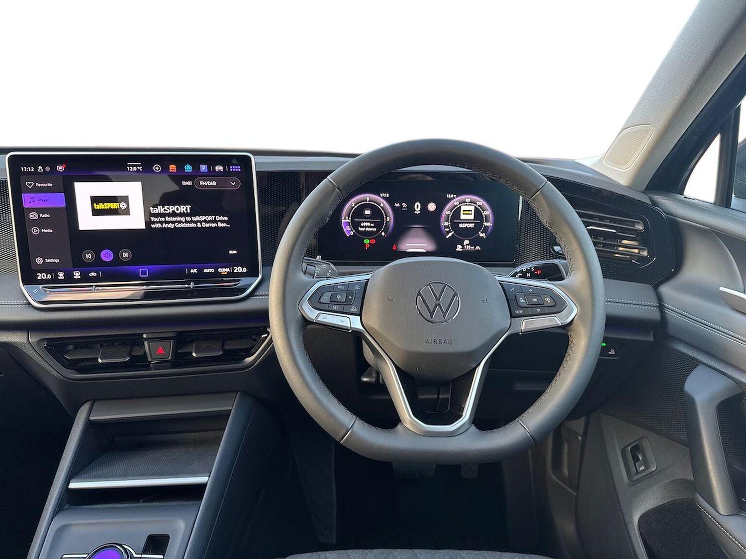 Used Volkswagen Tiguan 2025 for sale - 76352452: Photo 9