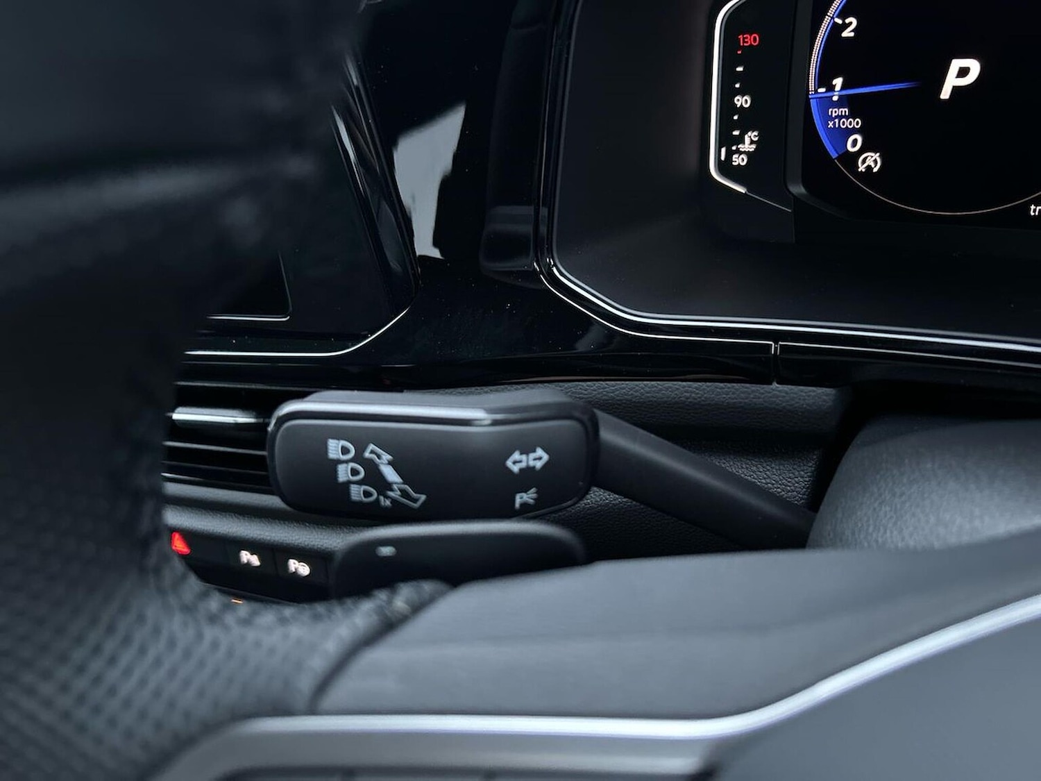 Used Volkswagen T-Roc 2025 for sale - 76821760: Photo 29