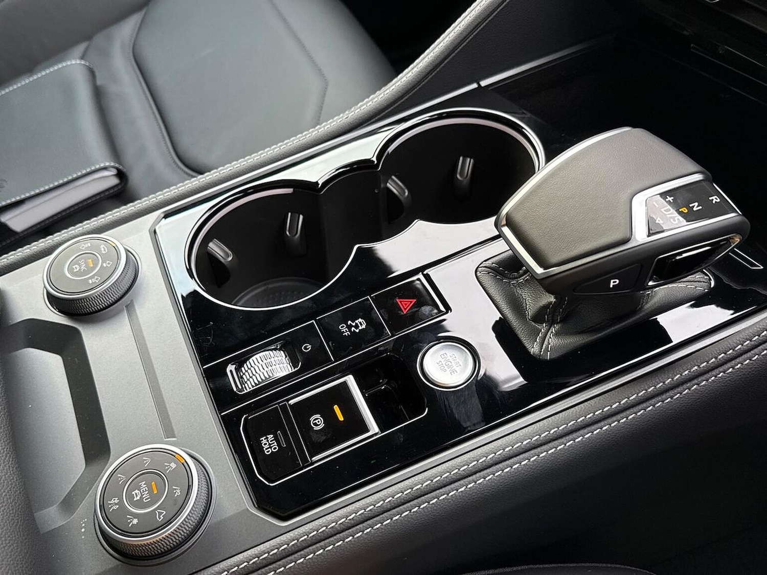 Used Volkswagen Touareg 2025 for sale - 76719394: Photo 22