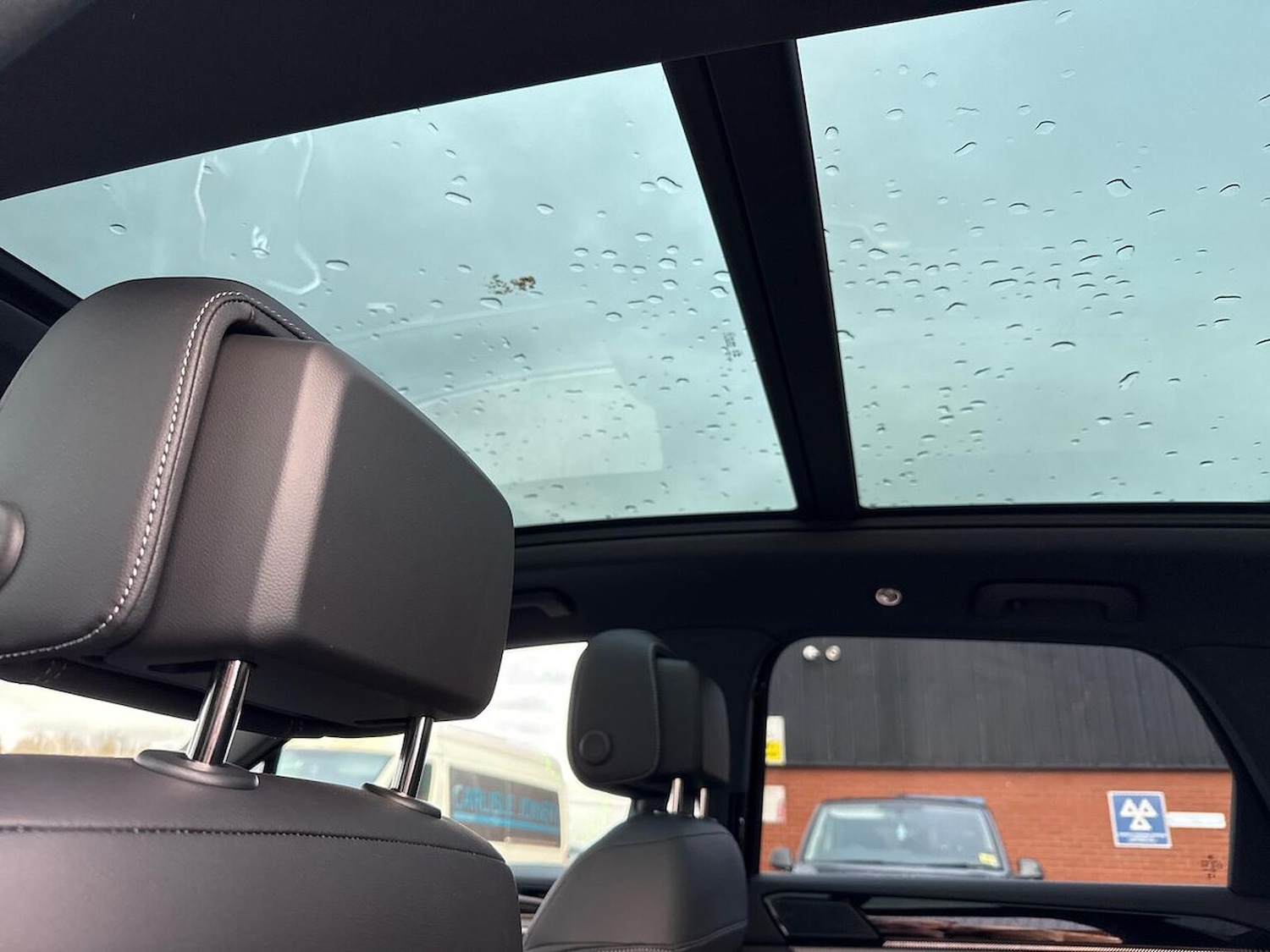 Used Volkswagen Touareg 2025 for sale - 76719394: Photo 31