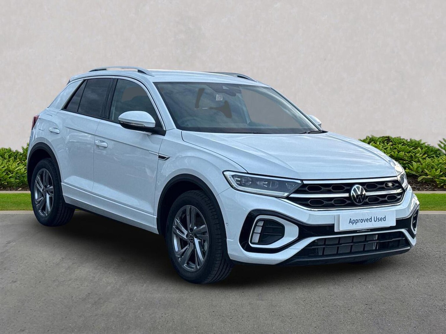 Used Volkswagen T-Roc 2025 for sale - 77635508: Photo 1