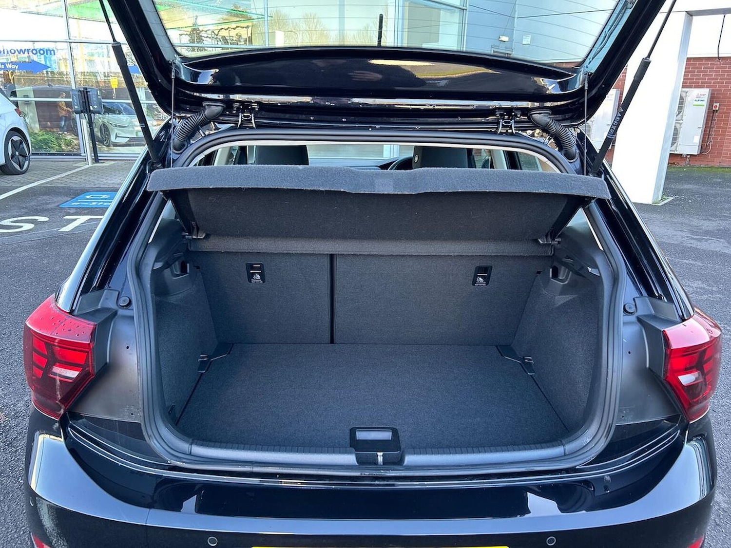 Used Volkswagen Polo 2023 for sale - 76758898: Photo 17