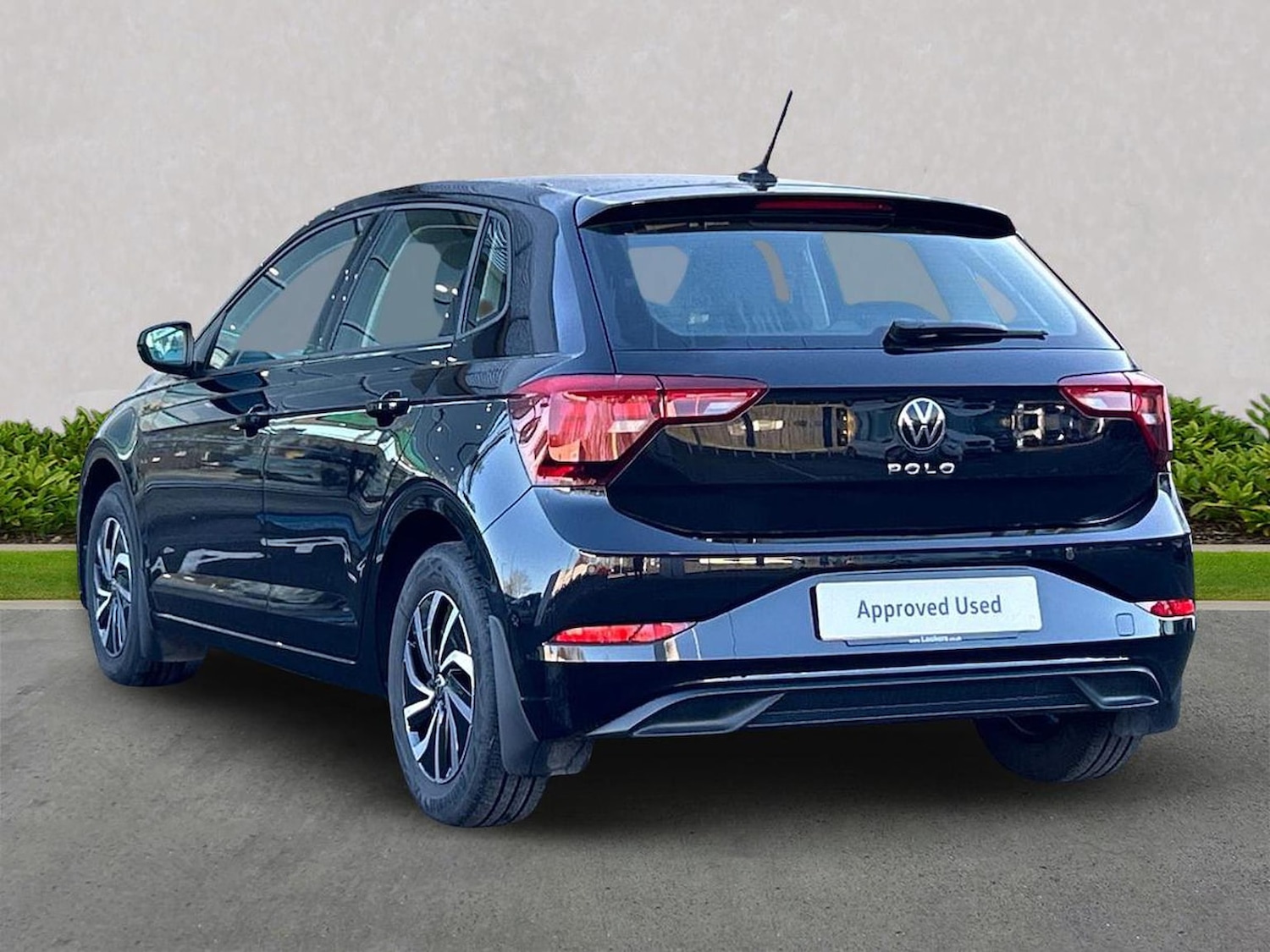 Used Volkswagen Polo 2023 for sale - 76758898: Photo 2