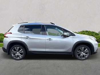 Used Peugeot 2008 2018 for sale - 75956490: Photo