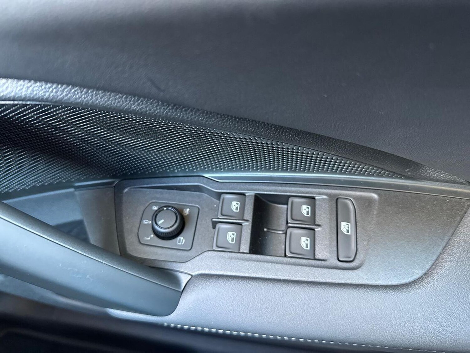 Used Volkswagen Touran 2025 for sale - 77488836: Photo 21